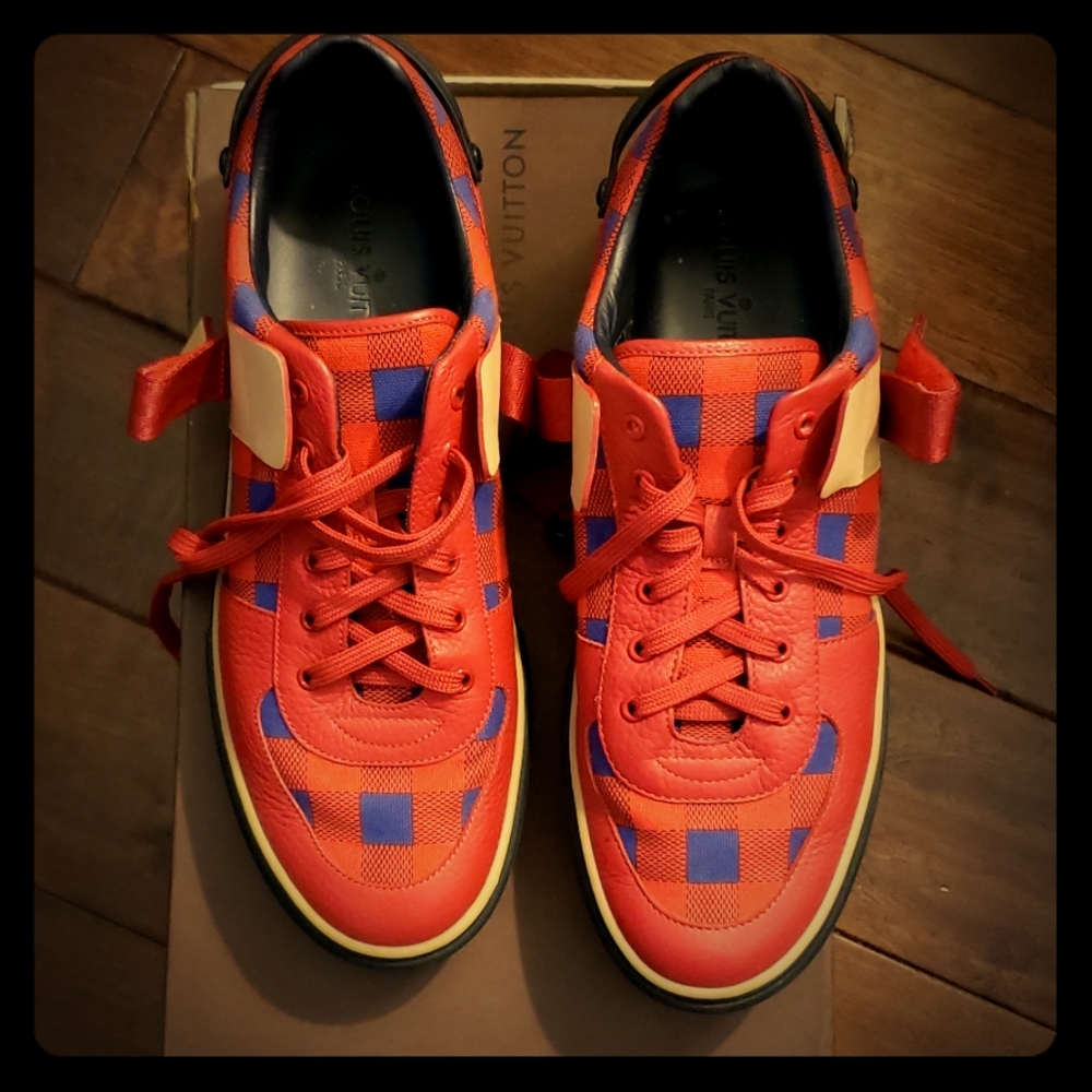 Mens shoes size 10
